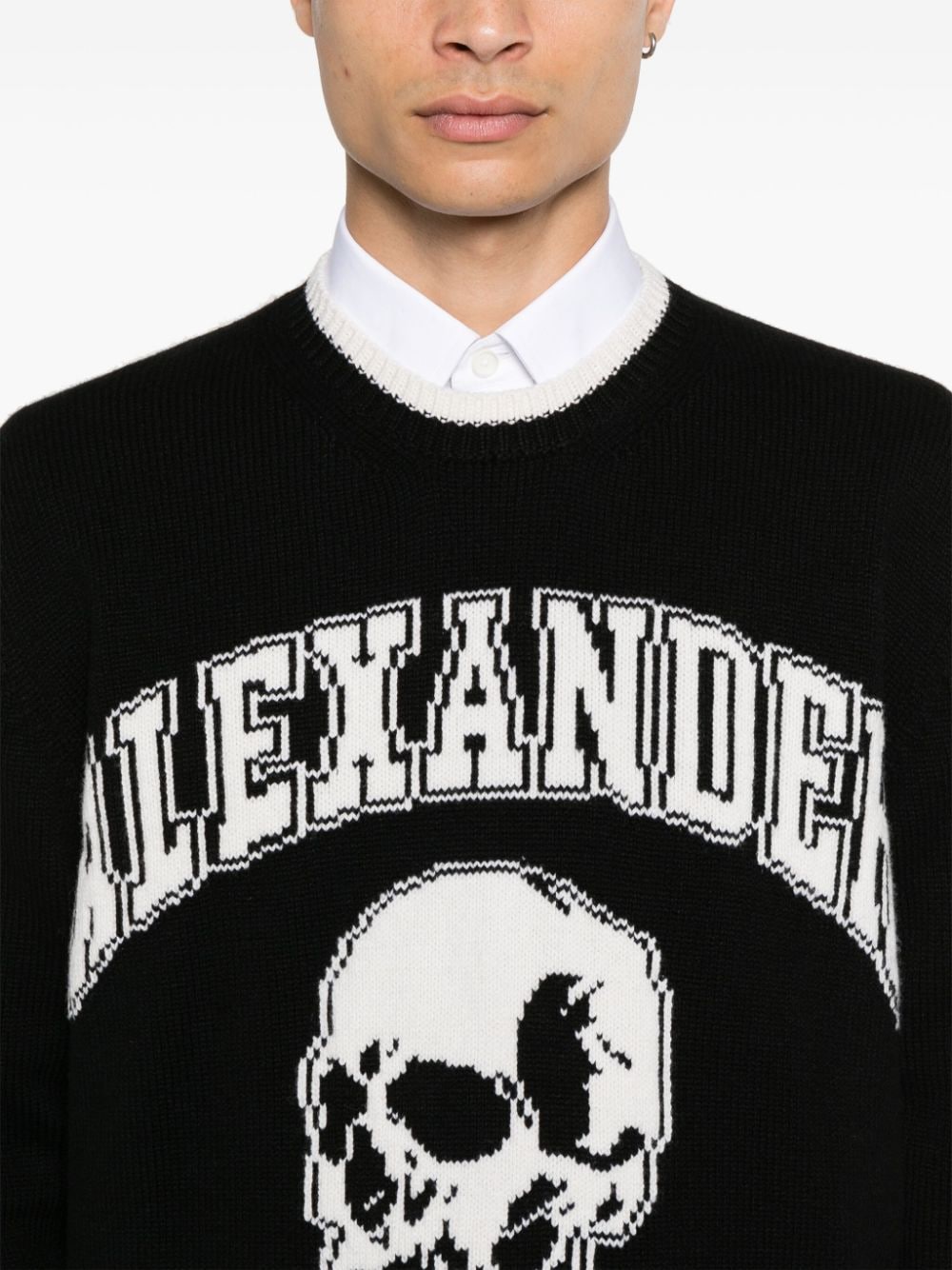 Alexander McQueen Sweaters Black